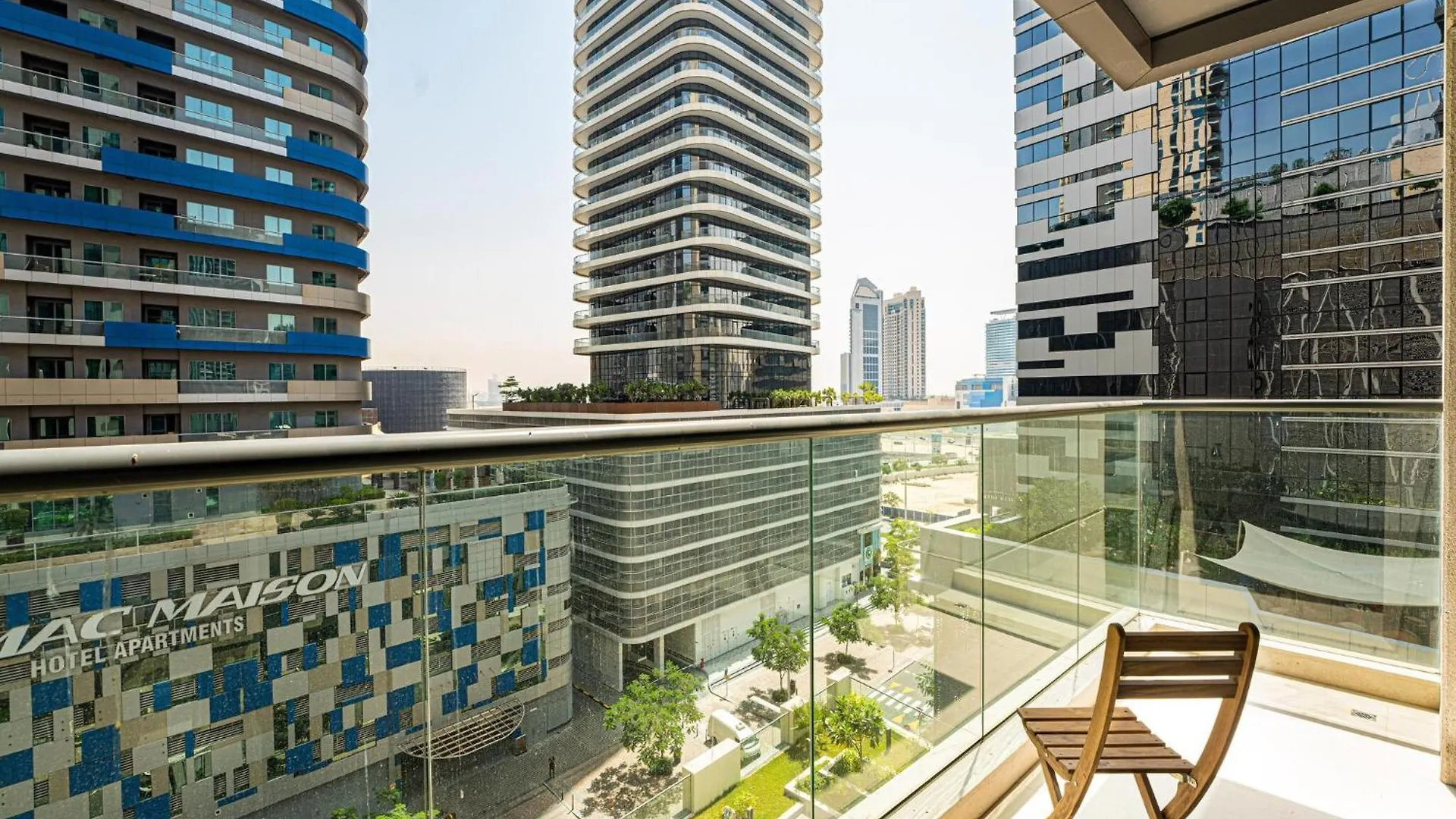 Luxe Apartments Near Dubai Mall Burj Khalifa Pool Gym Parking