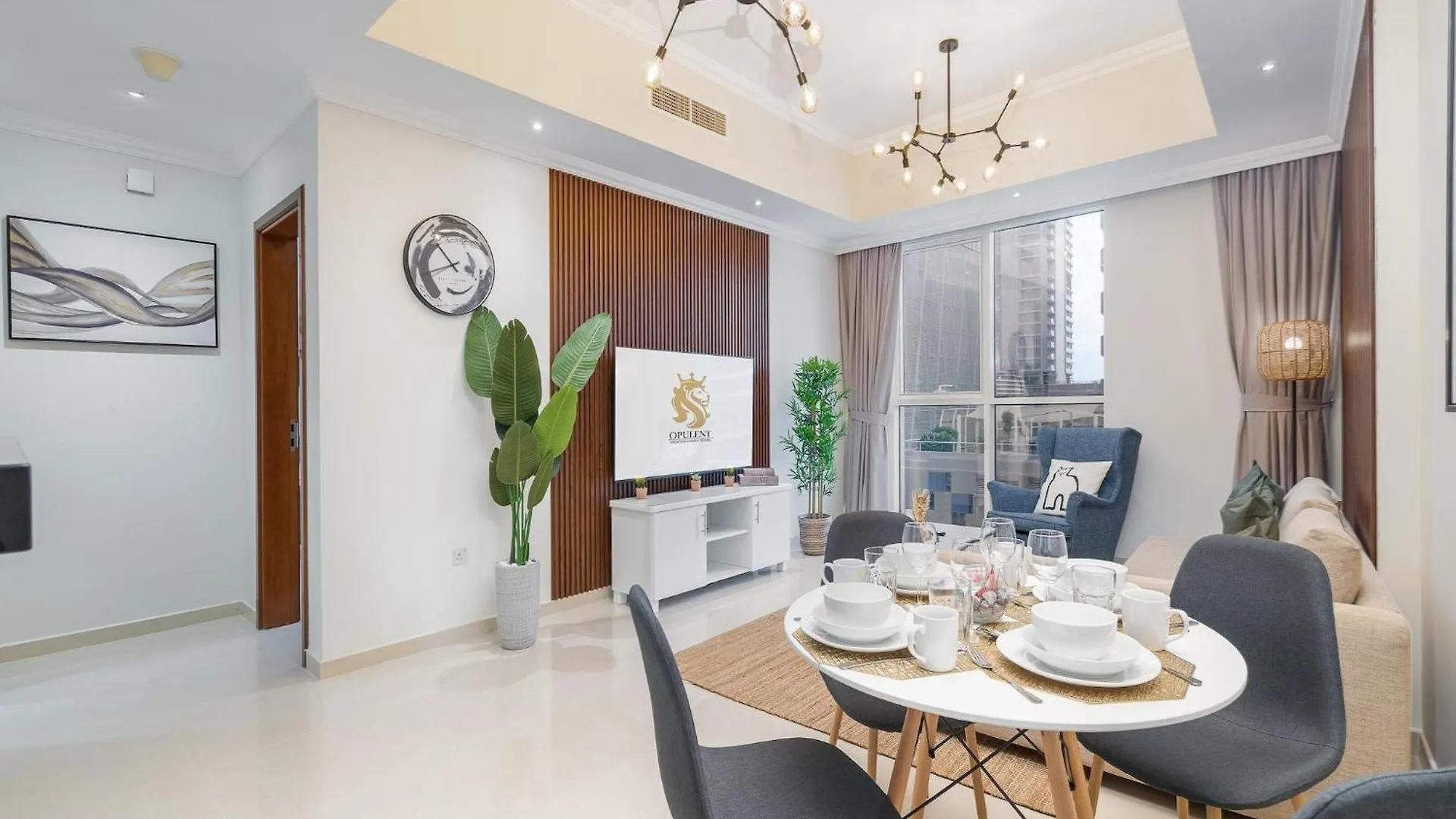 Luxe Apartments Near Dubai Mall Burj Khalifa Pool Gym Parking