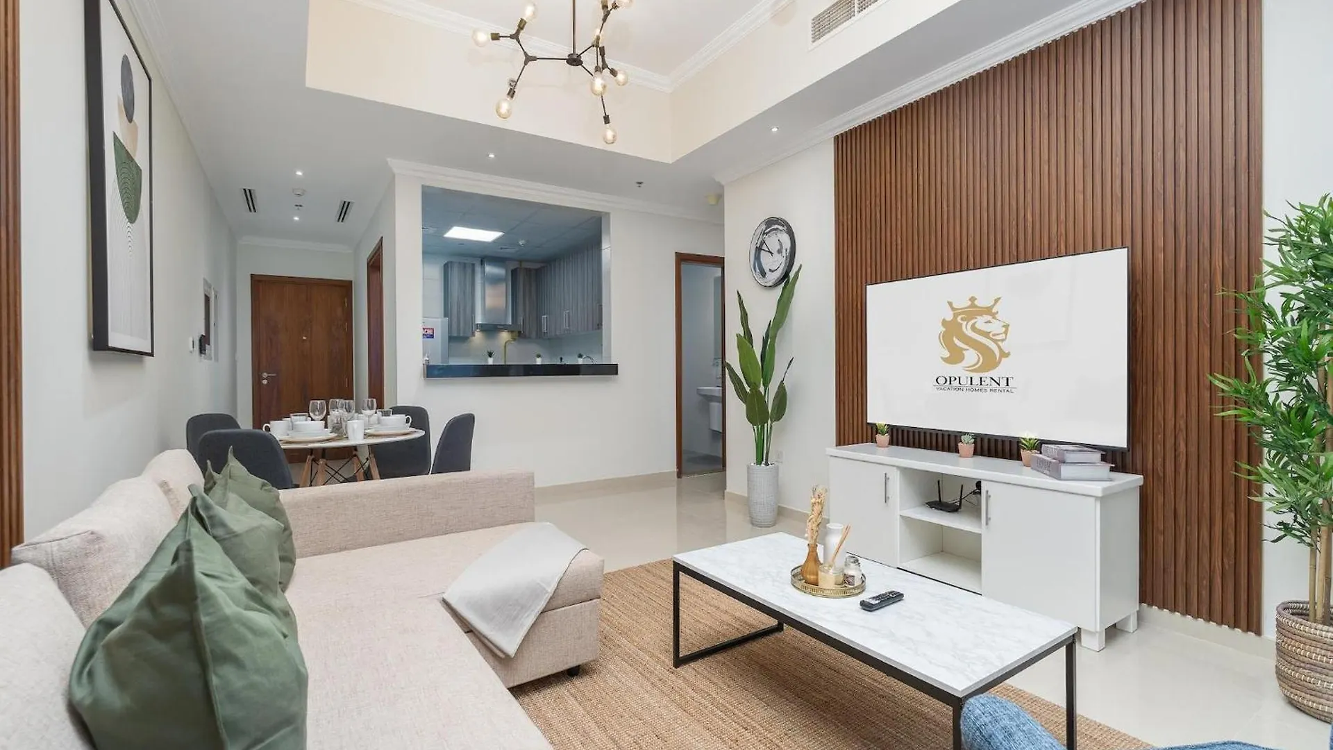 Luxe Apartments Near Dubai Mall Burj Khalifa Pool Gym Parking