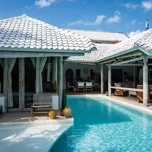 Cocowhite Villa Seminyak