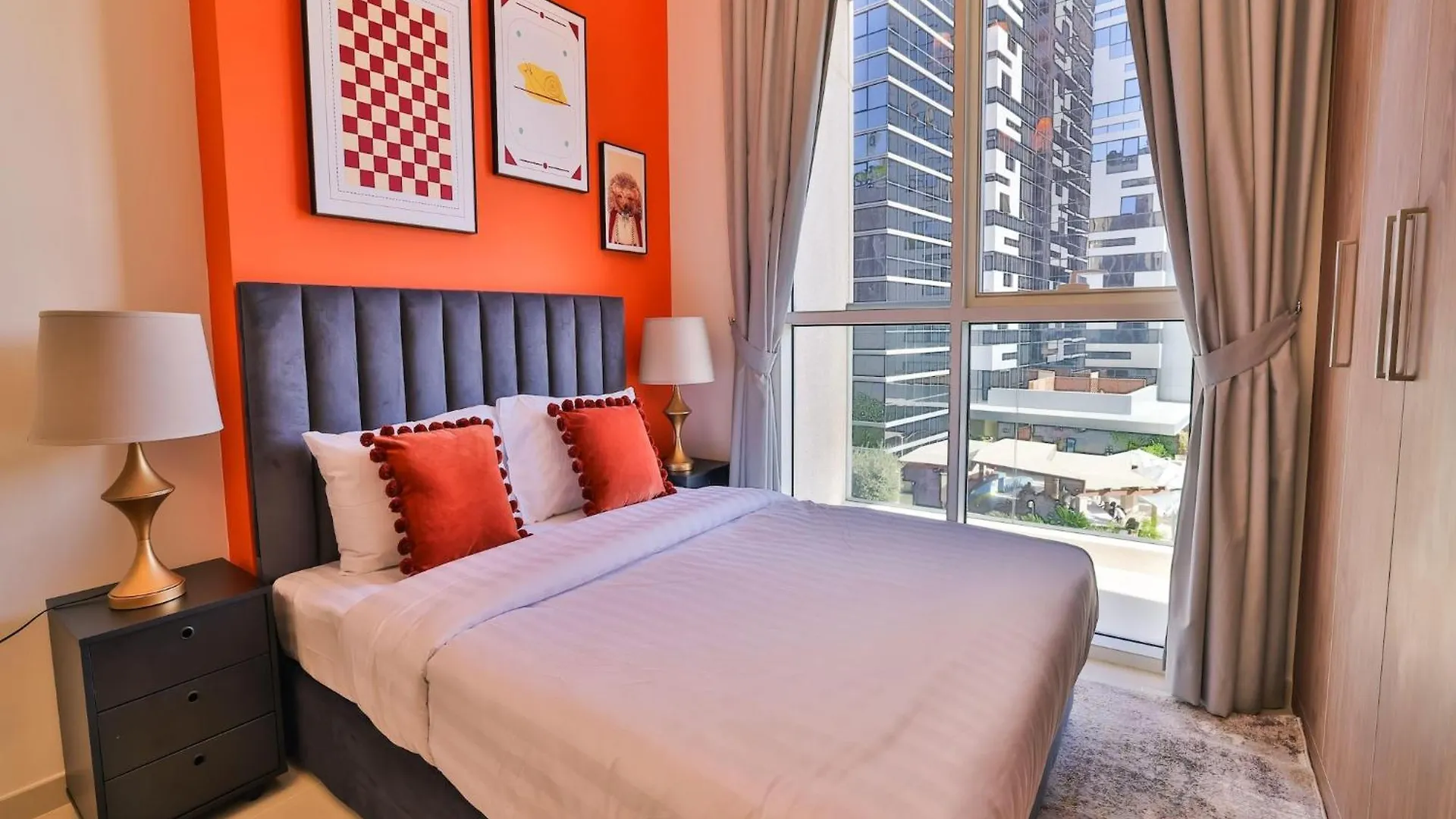 Luxe Apartments Near Dubai Mall Burj Khalifa Pool Gym Parking