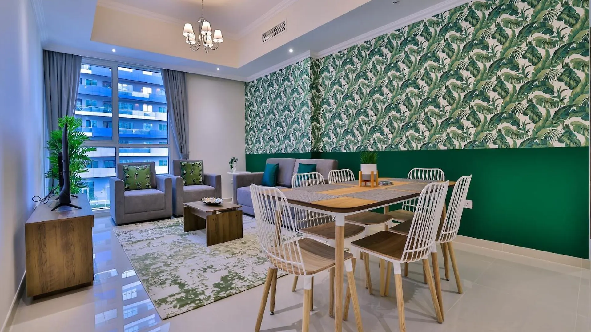 Luxe Apartments Near Dubai Mall Burj Khalifa Pool Gym Parking
