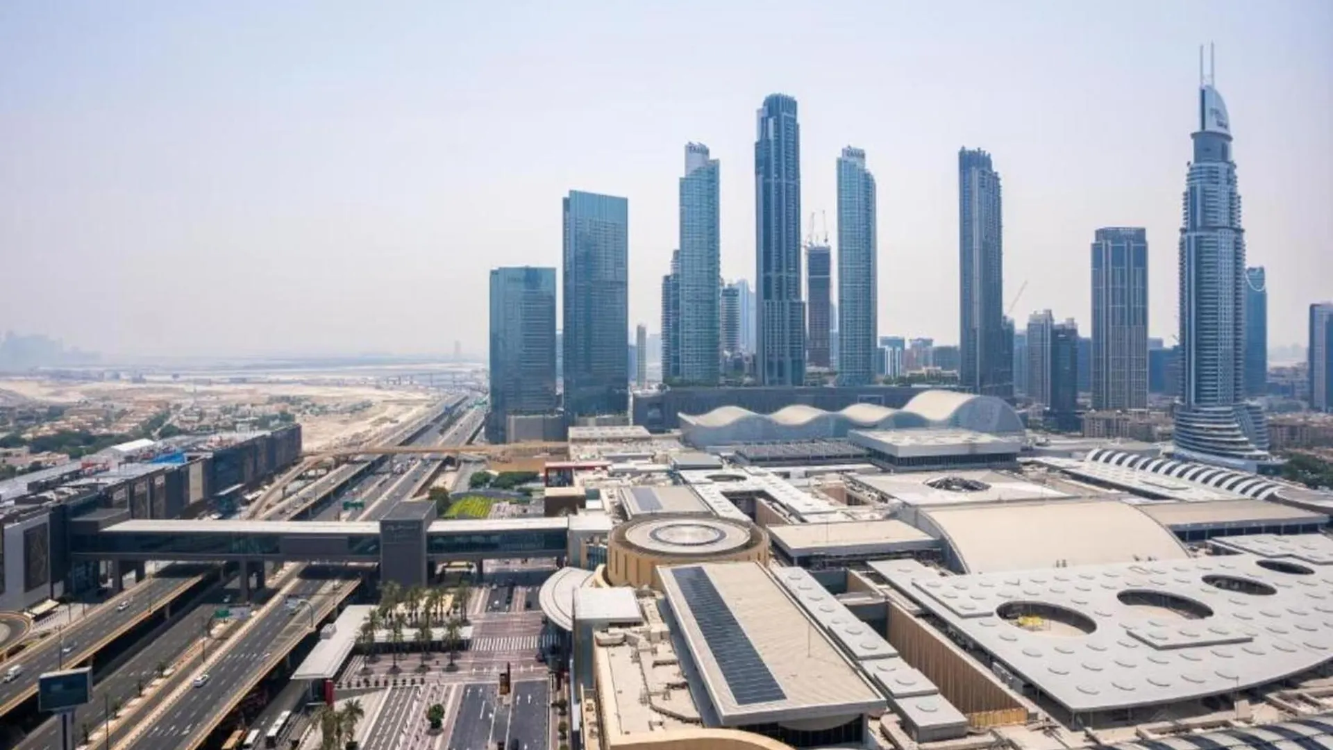 Luxe Apartments Near Dubai Mall Burj Khalifa Pool Gym Parking
